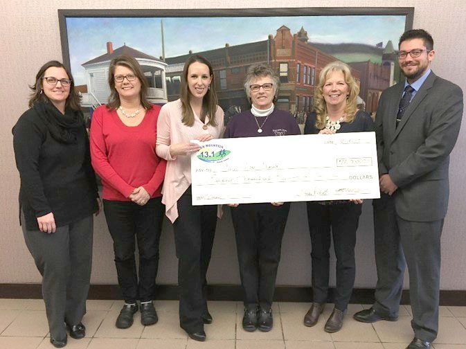 HalfMarathon, Moochathon net 18K for Cancer Loan Closet News